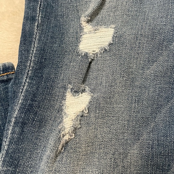 Hollister Jeans - Picture 4 of 12